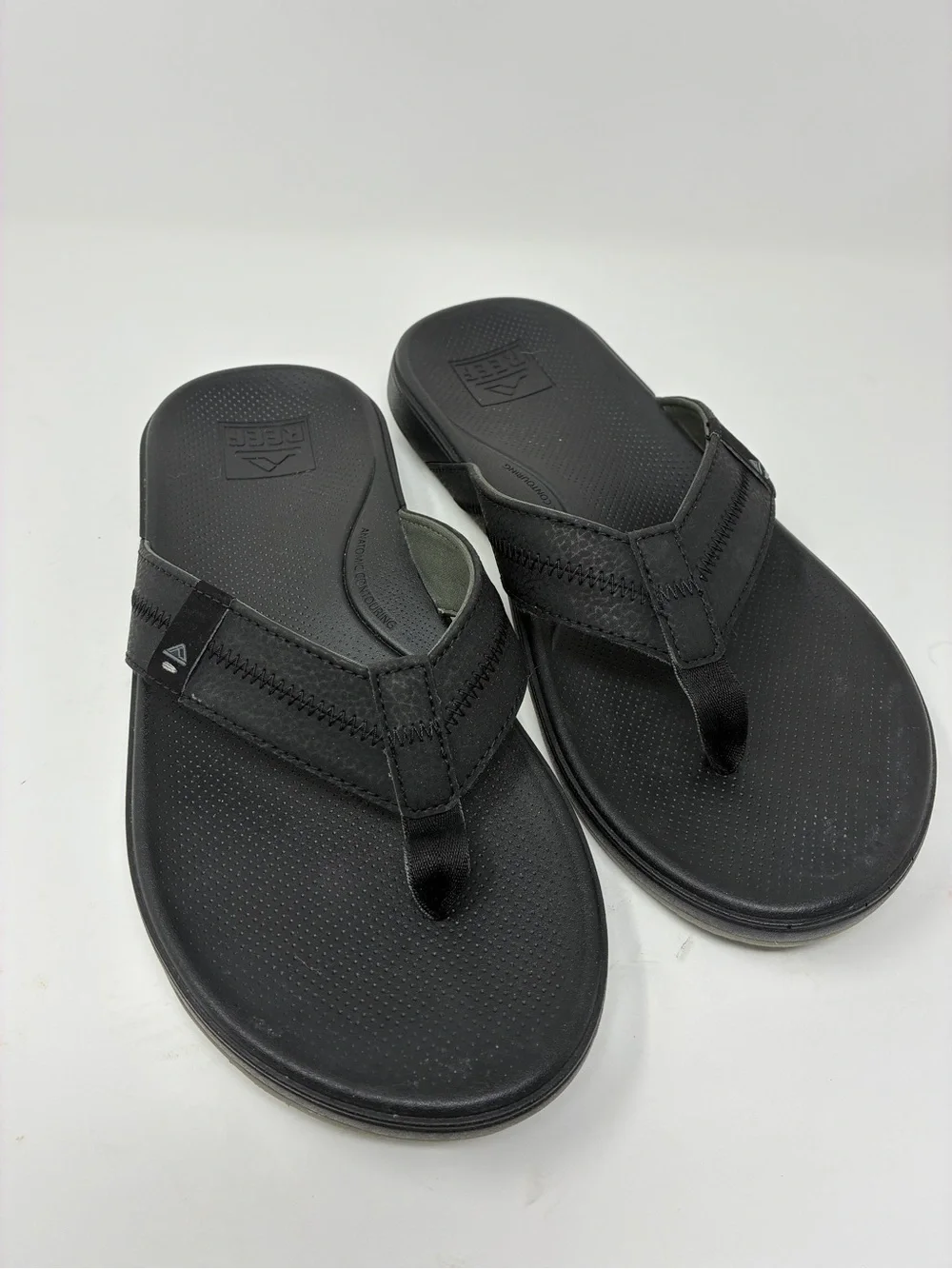 Reef Men's Black Flip Flop Sandals Comfortable Supportive Arch 9